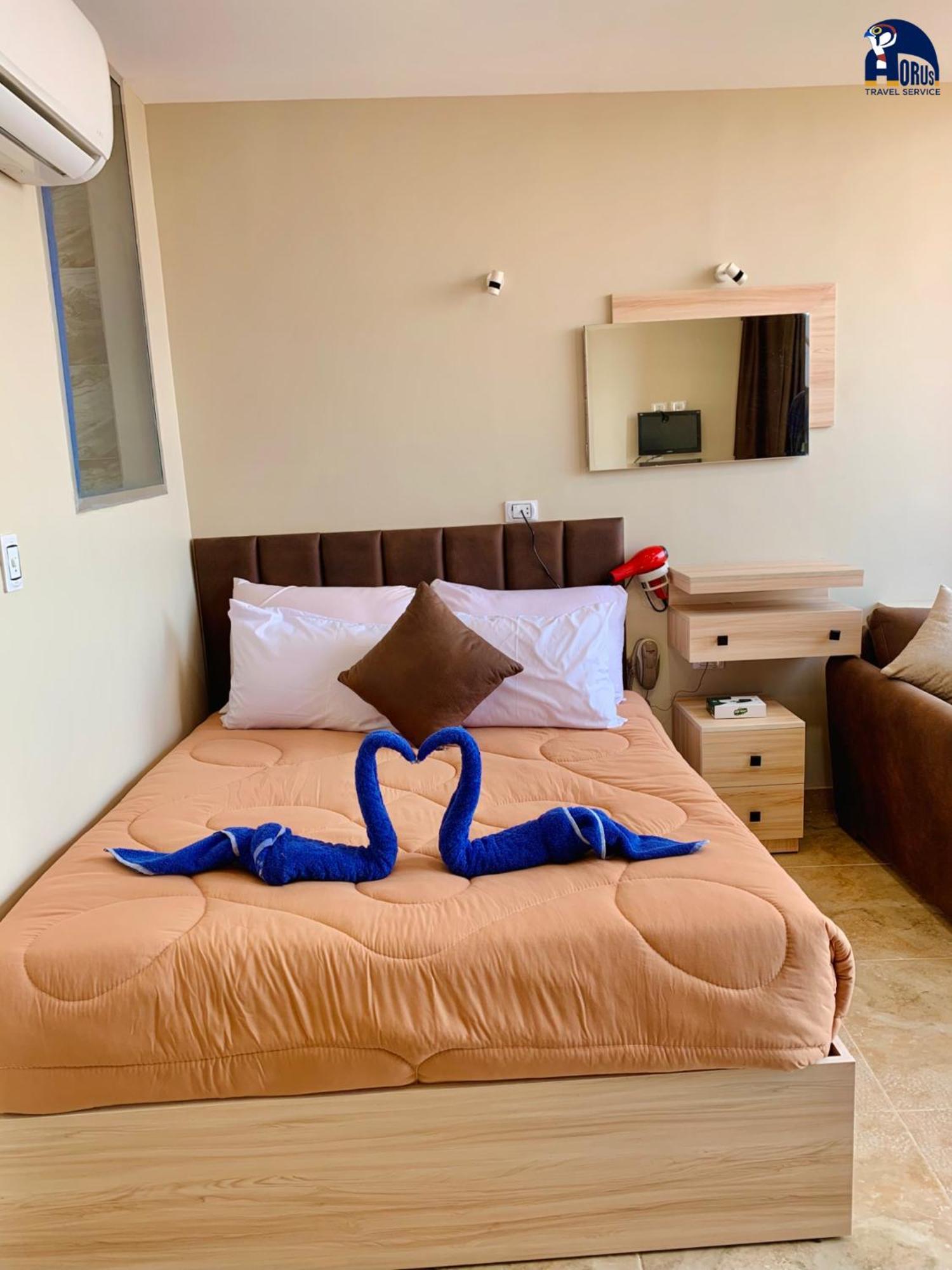 Horus Horizon Inn Pyramids View Kafret el-Gabal Extérieur photo